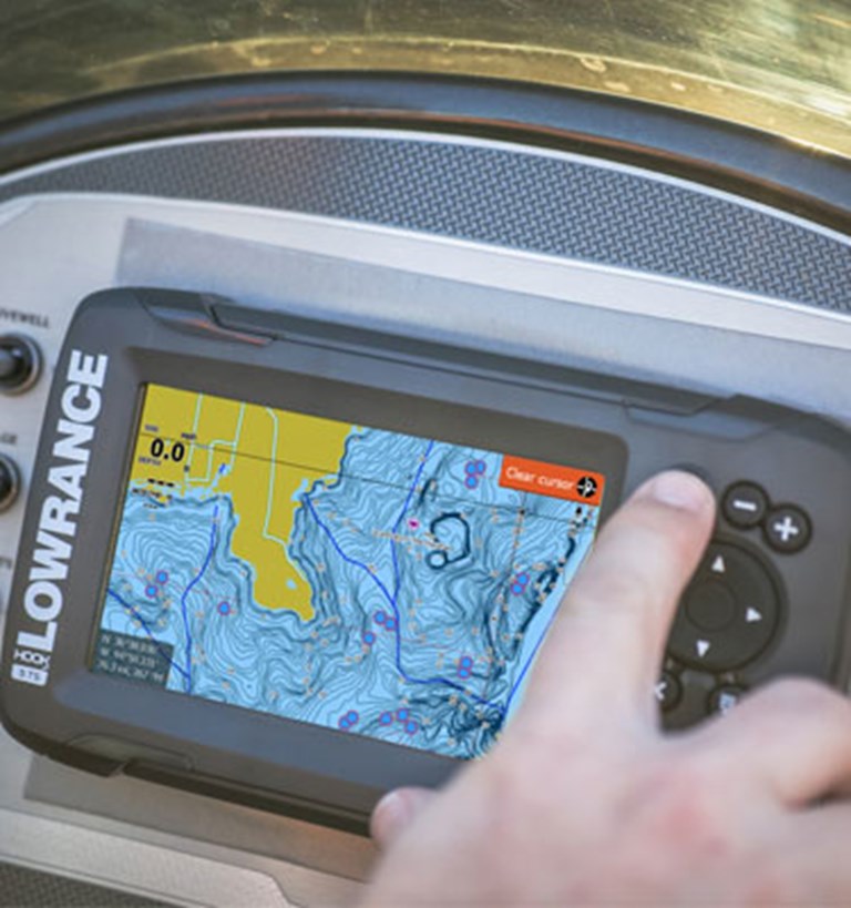 Lowrance® - HOOK² 7 Fish Finder/Chartplotter with C-Map