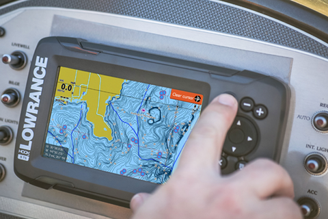 https://www.lowrance.com/globalassets/lowrance/products/by-series/hook2/pdp-blocks/easy-to-use.png?w=480&h=600&scale=both&mode=max